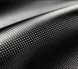碳纖維復合材料的優(yōu)勢及其應用