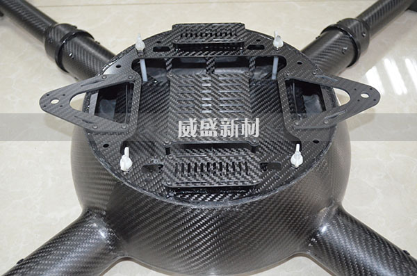 碳纖維無(wú)人機(jī)